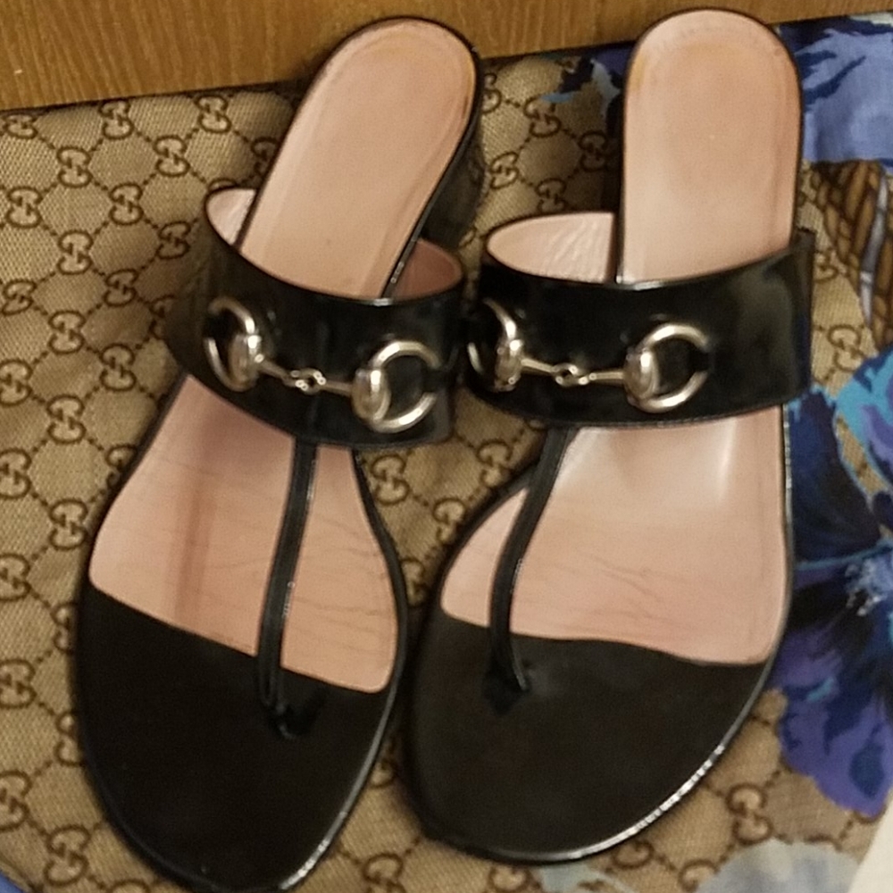 Gucci sandals